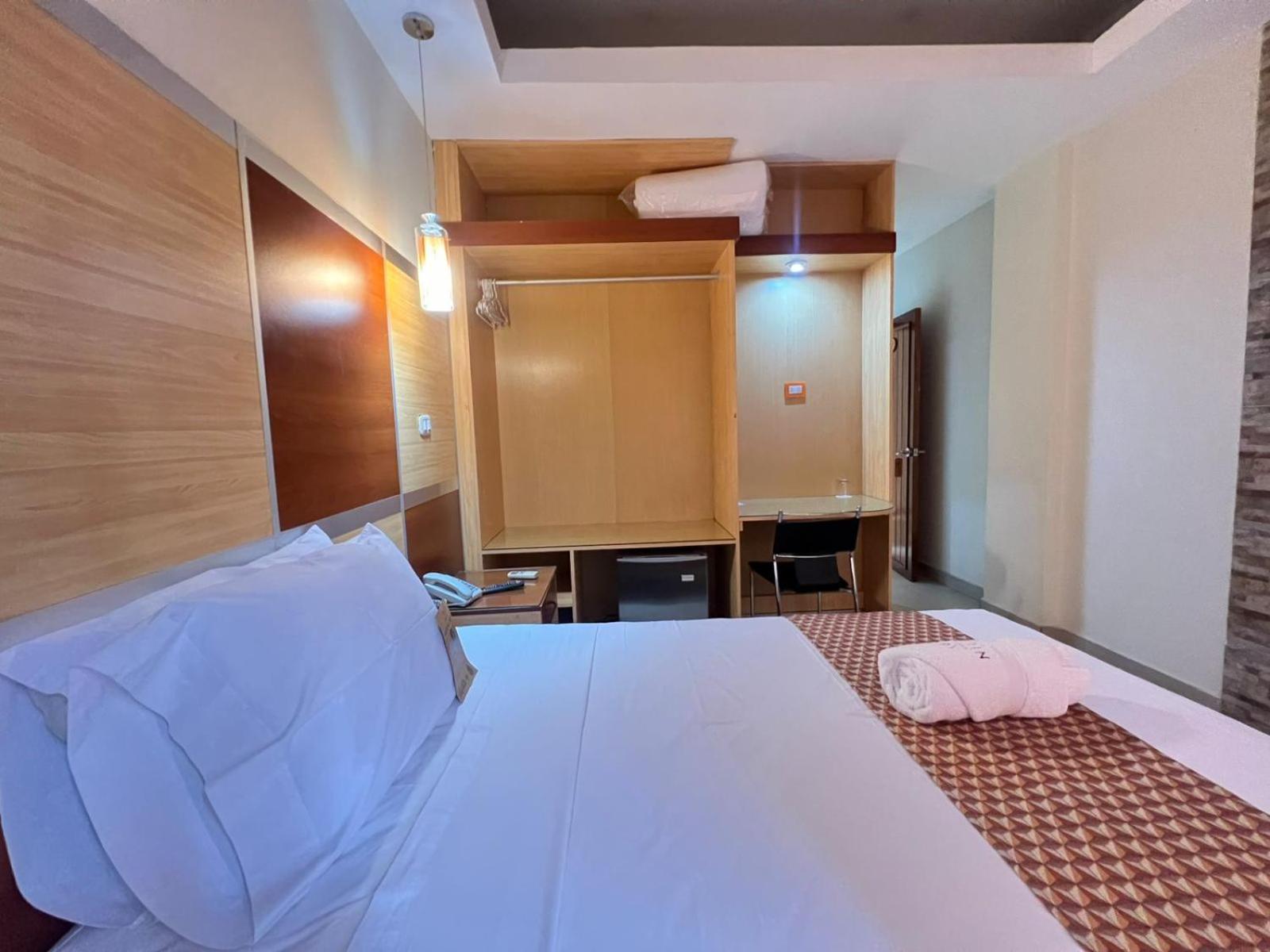 Hotel Nilas ตาราโปโต ภายนอก รูปภาพ